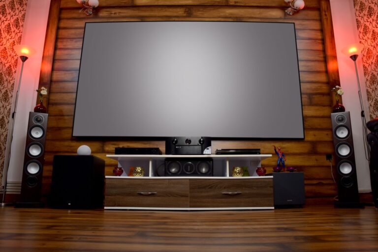 Sonos Sub 4 vs Sub Gen 3: Should You Upgrade or Grab the Discounted Flagship? Home theater subwoofer