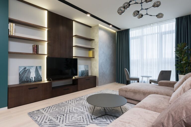 Sonos Speakers Dropping Out? Audio Cuts & Network Fixes Living room with Sonos speakers and TV